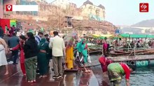 कड़कड़ाती ठंड में श्रद्धालुओं ने नर्मदा में लगाई डुबकी, मौनी अमावस्या पर ओंकारेश्वर में उमड़ा सैलाब