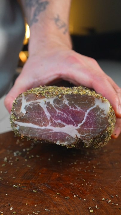 Viande séchée épisode 2 : la Coppa aux herbes 🌿 🐷