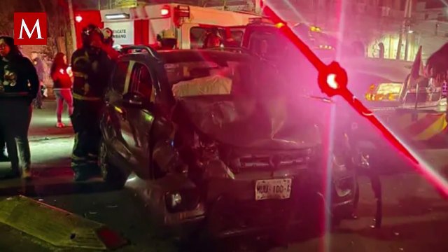 Una mujer fue grabada en aparente estado de ebriedad luego de provocar un accidente en la CDMX