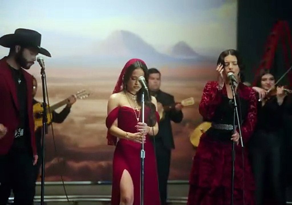 Becky G - POR EL CONTRARIO with Leonardo Aguilar   Ángela Aguilar  Performance Video