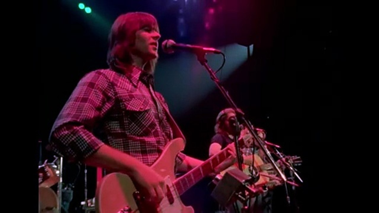 Eagles - Hotel California  Live 1977   Official Video   HD