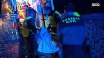 Primeras imágenes de la Guardia Civil en tareas de rescate en el lugar del accidente ferroviario de Adamuz