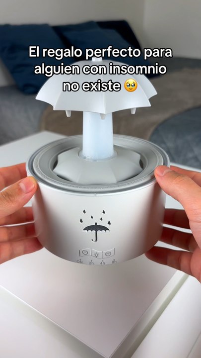 ¿Conoces a alguien que sufre de insomnio? Este es el mejor regalo para dormir bien 🤗 #humidificador #insomnio #dormirbien #calma #lluvia