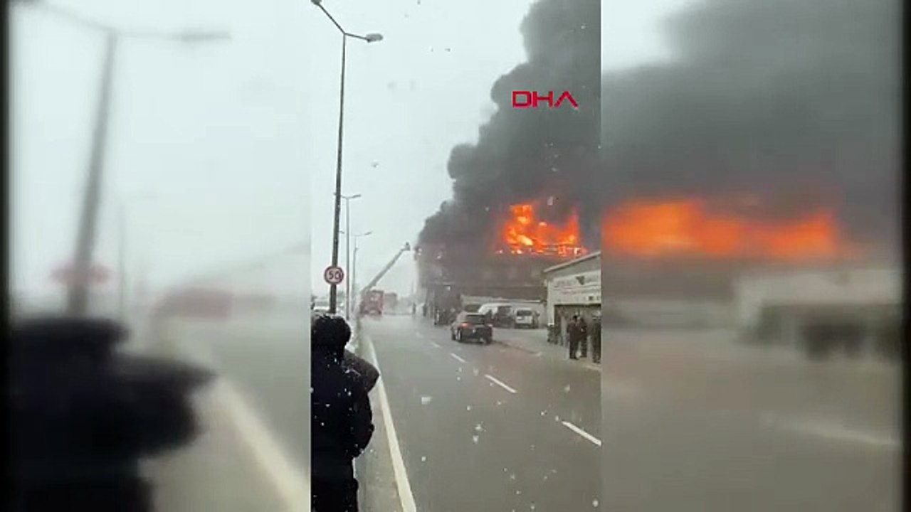 Tuzla'da çakmak üretim fabrikasında yangın