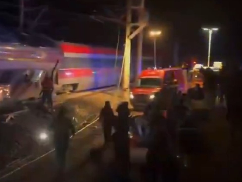 At least 39 people die in train accident in Spain