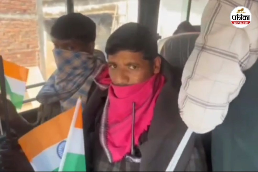9 सक्रिय नक्सलियों ने किया आत्मसमर्पण