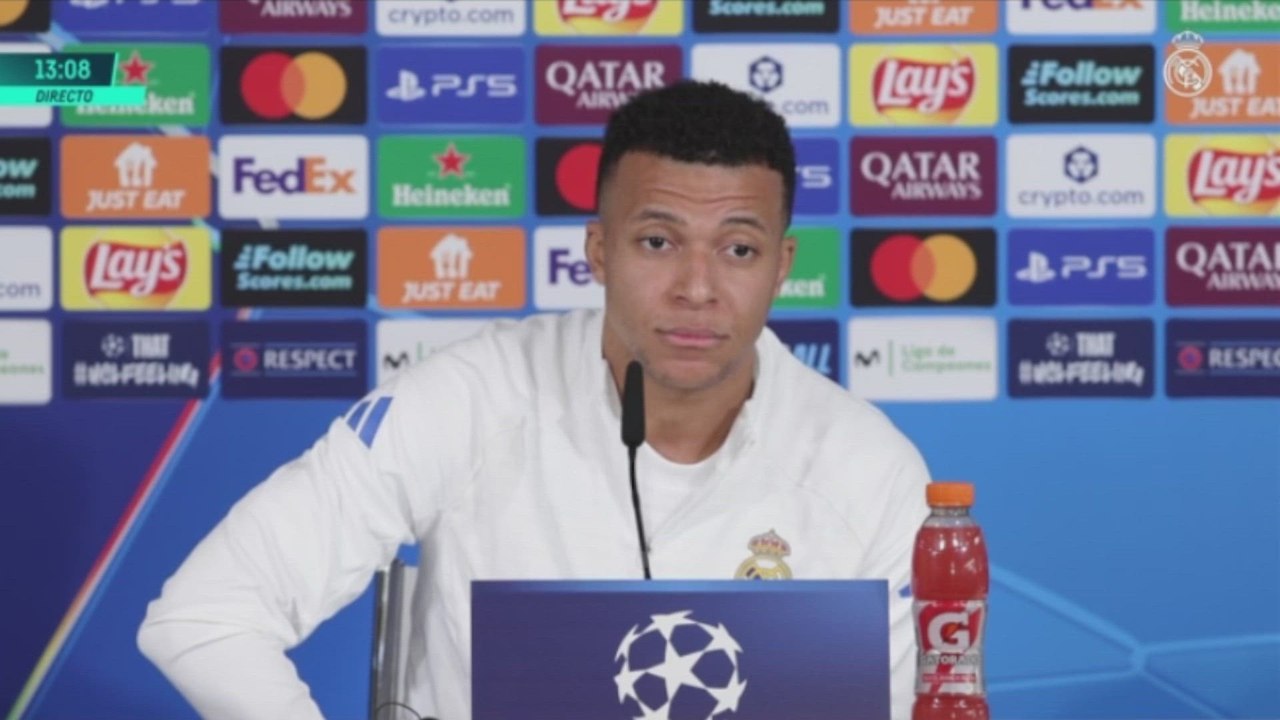 La defensa a ultranza de Mbappé con Vinicius tras la pitada del Bernabéu