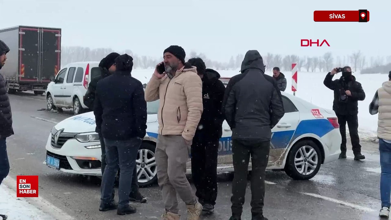 Sivas-Malatya kara yolu ulaşıma kapandı