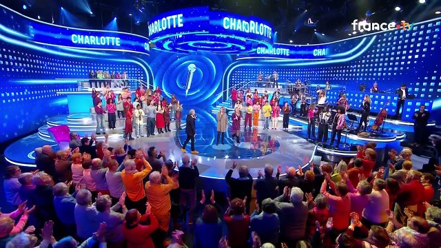 Est-ce que Fabien est le père : Nagui taquine Fabien Haimovici face à une candidate dans N'oubliez pas les paroles (ZAPTV)