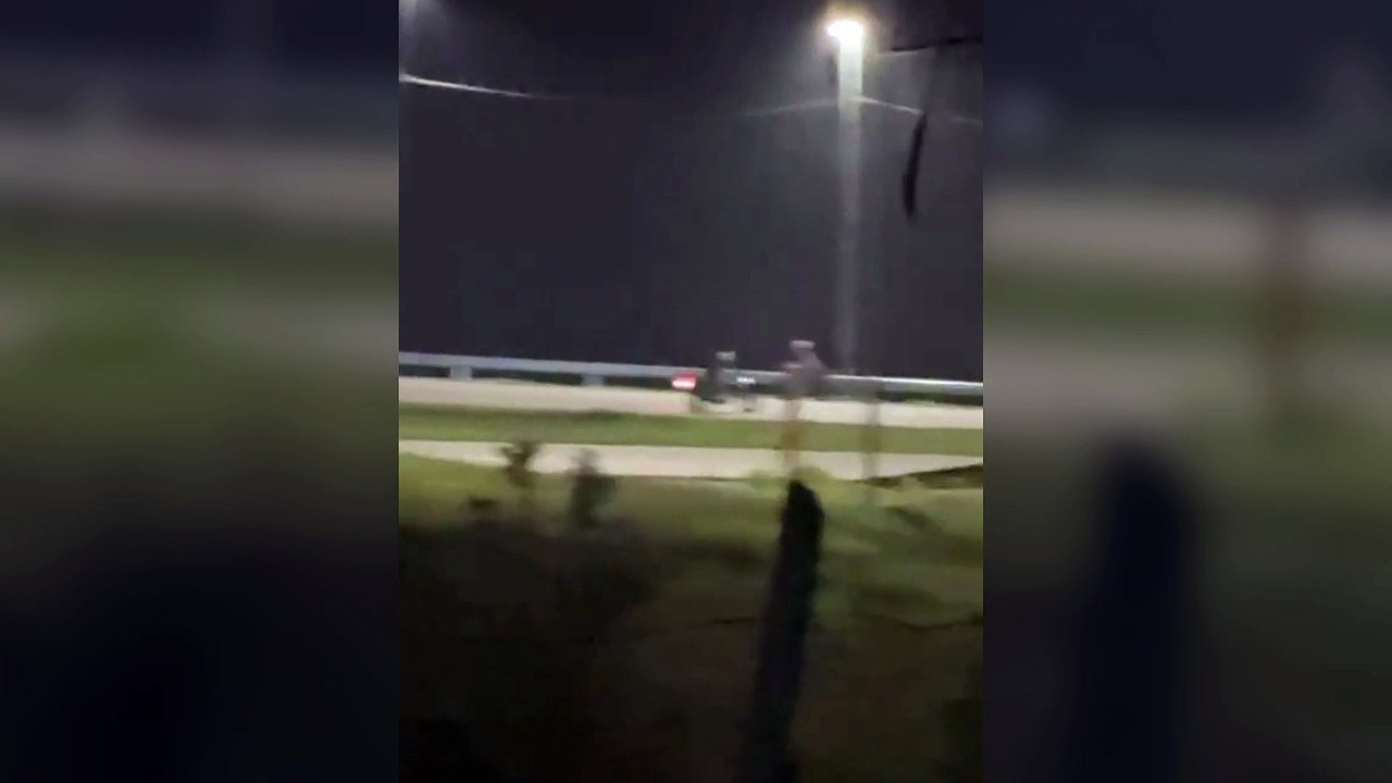 Polícia acaba com a festa e motociclistas "acrobatas" que faziam racha na BR-101 em SC são pegos