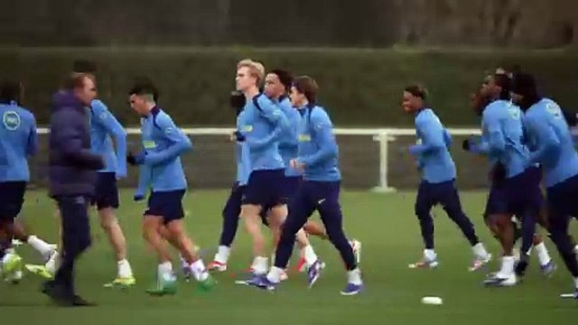 Under pressure Thomas Frank leads Spurs training ahead of Dortmund UCL game