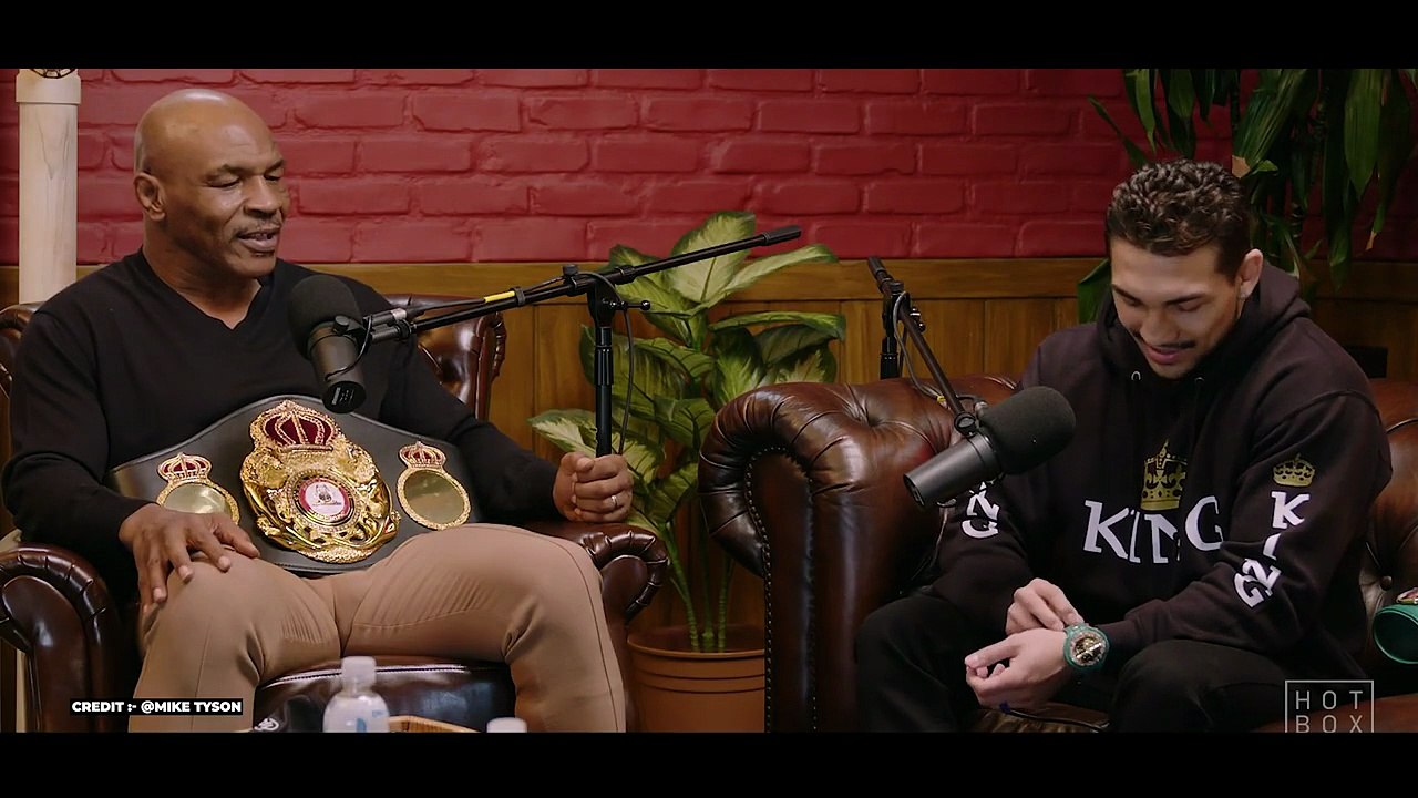 Mike Tyson CAUTIONS Shakur Stevenson After TRAINING With Teofimo Lopez!