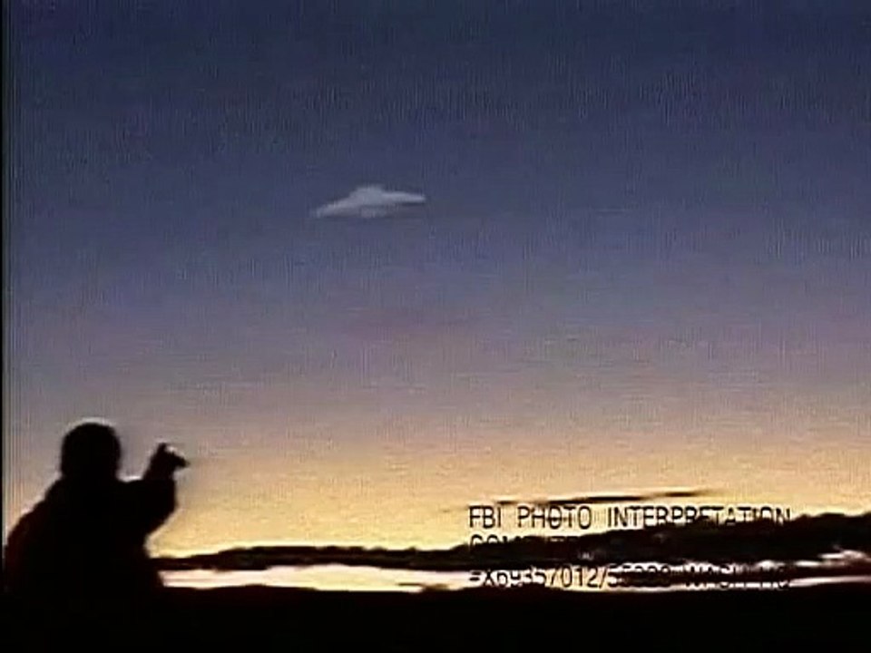 The X-Files - Intro Clip (English)