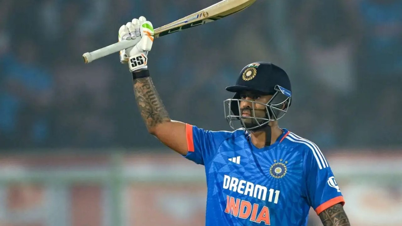 Suryakumar Yadav इतिहास रचने के करीब,T20 में भारत के 2 क्रिकेटर ही बना सके हैं ये रिकॉर्ड