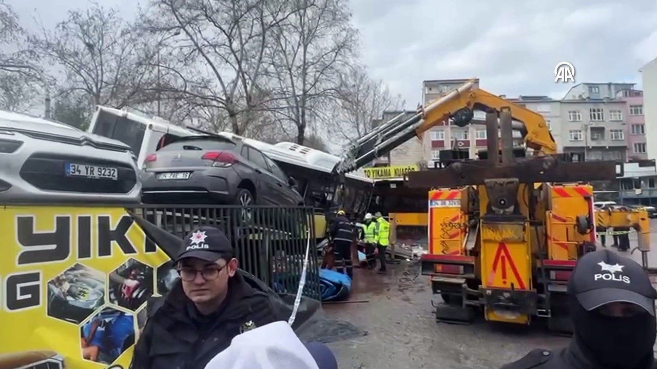 İETT otobüsü otoparka daldı: Ortalık savaş alanına döndü!