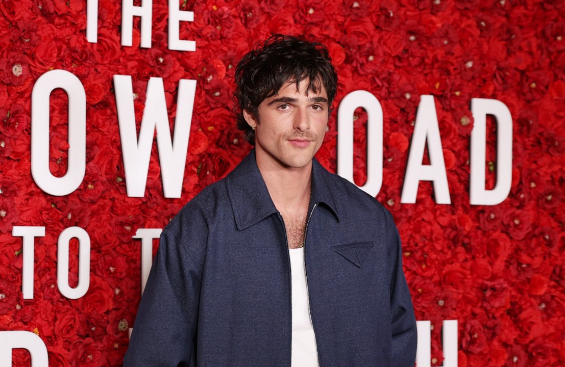 Jacob Elordi révèle qu'il était obsédé par Margot Robbie durant le tournage de Hurlevent