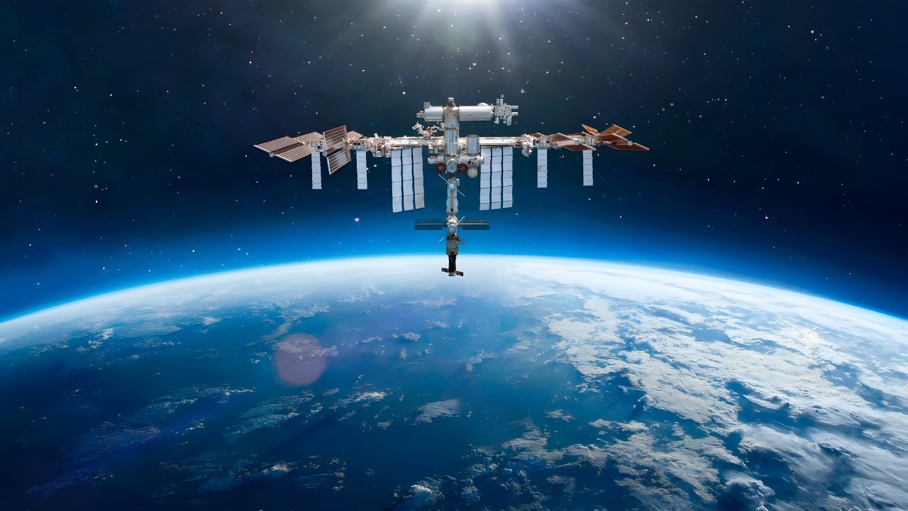 ‘Difficult To Explain’—3I/ATLAS Emits X-Rays For First Time In History After 400,000-Km Halo Appears