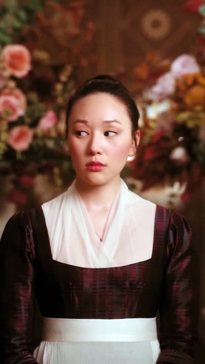 Miss Sophie Baek knows better than to disobey the lady of the house #Bridgerton