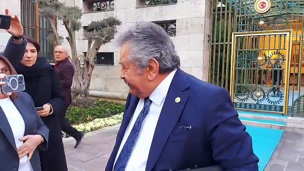 TBMM Başkanı Kurtulmuş, partilerin komisyon temsilcileriyle bir araya geldi! MHP’li Feti Yıldız: Umut hakkı olur, uzlaşma var