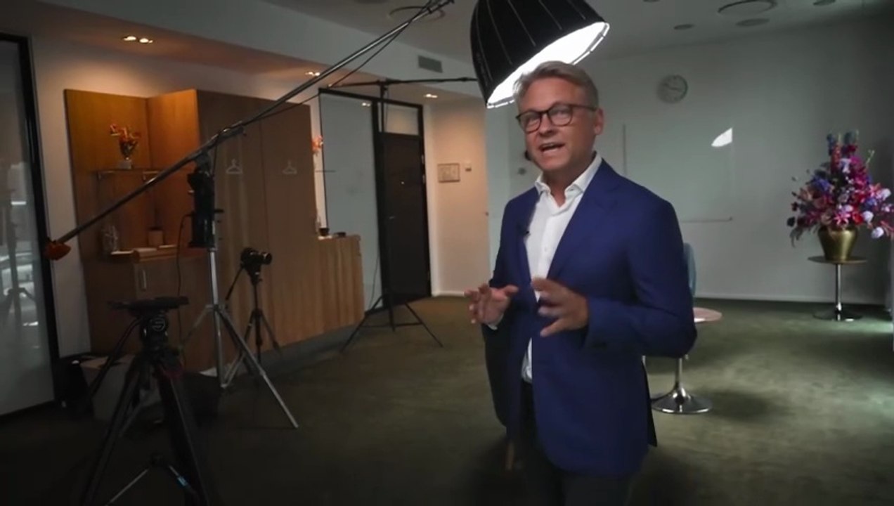 Eksklusivt interview - Bankboss om danskernes økonomi |2025| DRTV