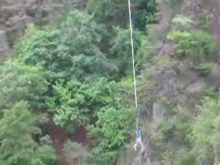 Saut à l'élastique JL