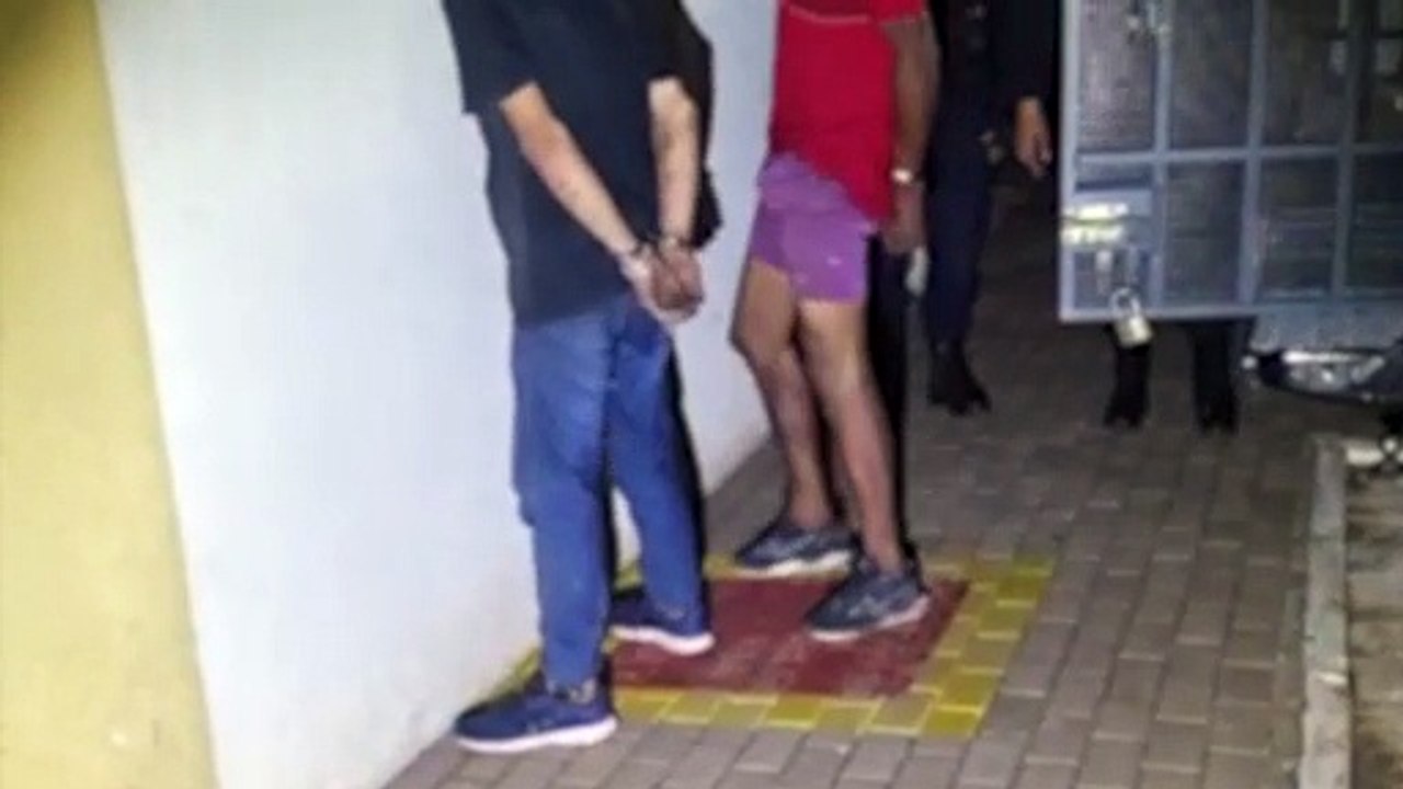 Dupla é detida em posse de carro furtado na área rural de Cascavel