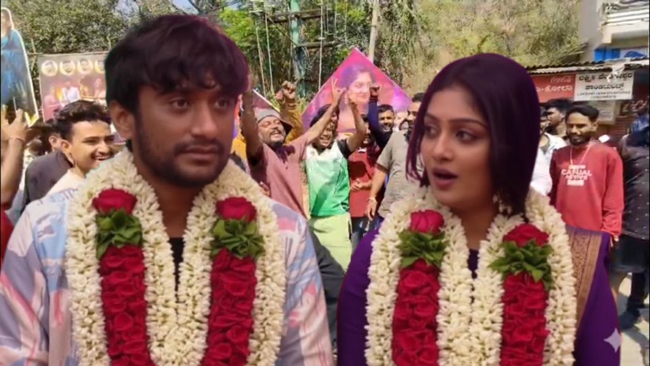 ಗಿಲ್ಲಿ ಸಕ್ಸಸ್​​ ಬಳಿಕ ವಾರ್​​ಗೆ ಇಳಿದ ಅಶ್ವಿನಿ ಕಾವು! ಬಿಗ್​ಬಾಸ್ ಬಳಿಕ ಶುರು ಬಡವ-ಶ್ರೀಮಂತ ಗಲಾಟೆ! ರಾಜಮಾತೆ ಹೇಳಿಕೆಗೆ ಕೌಂಟರ್​ ಕೊಟ್ಟ ಗಿಲ್ಲಿಯ ಕಾವು!