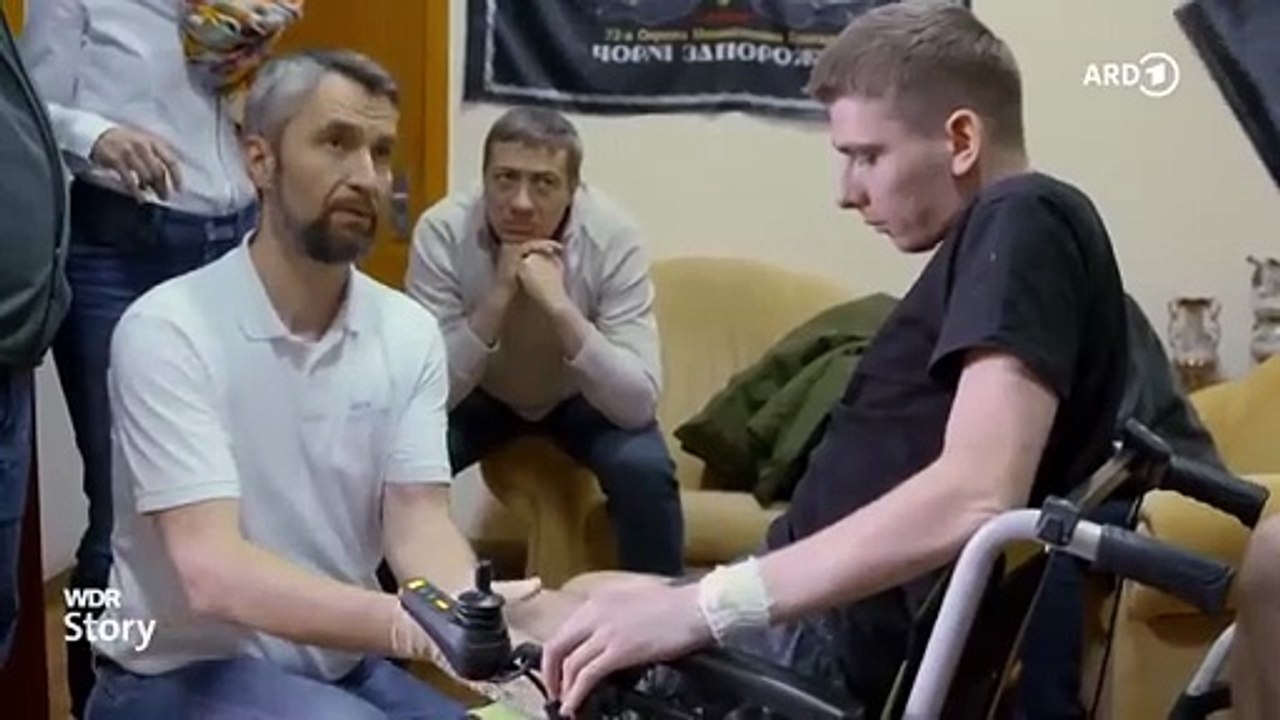 Beide Beine verloren Ein Vater will wieder Fußball spielen