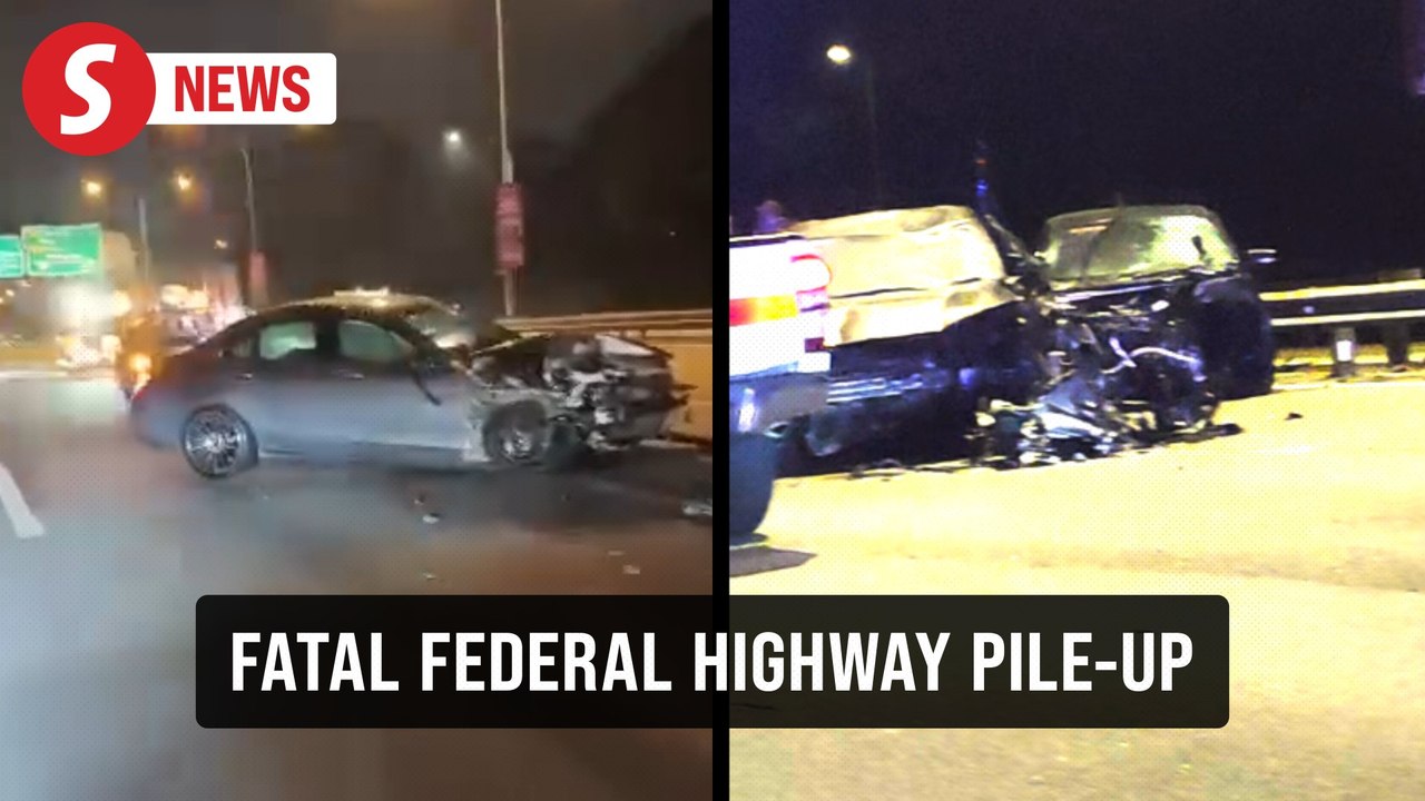 Two killed, two seriously injured in three-car accident