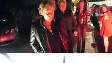 2012 – Johnny Hallyday – X-17 Online : Johnny et Sébastien Farran sortent d’un restaurant à Los Angeles