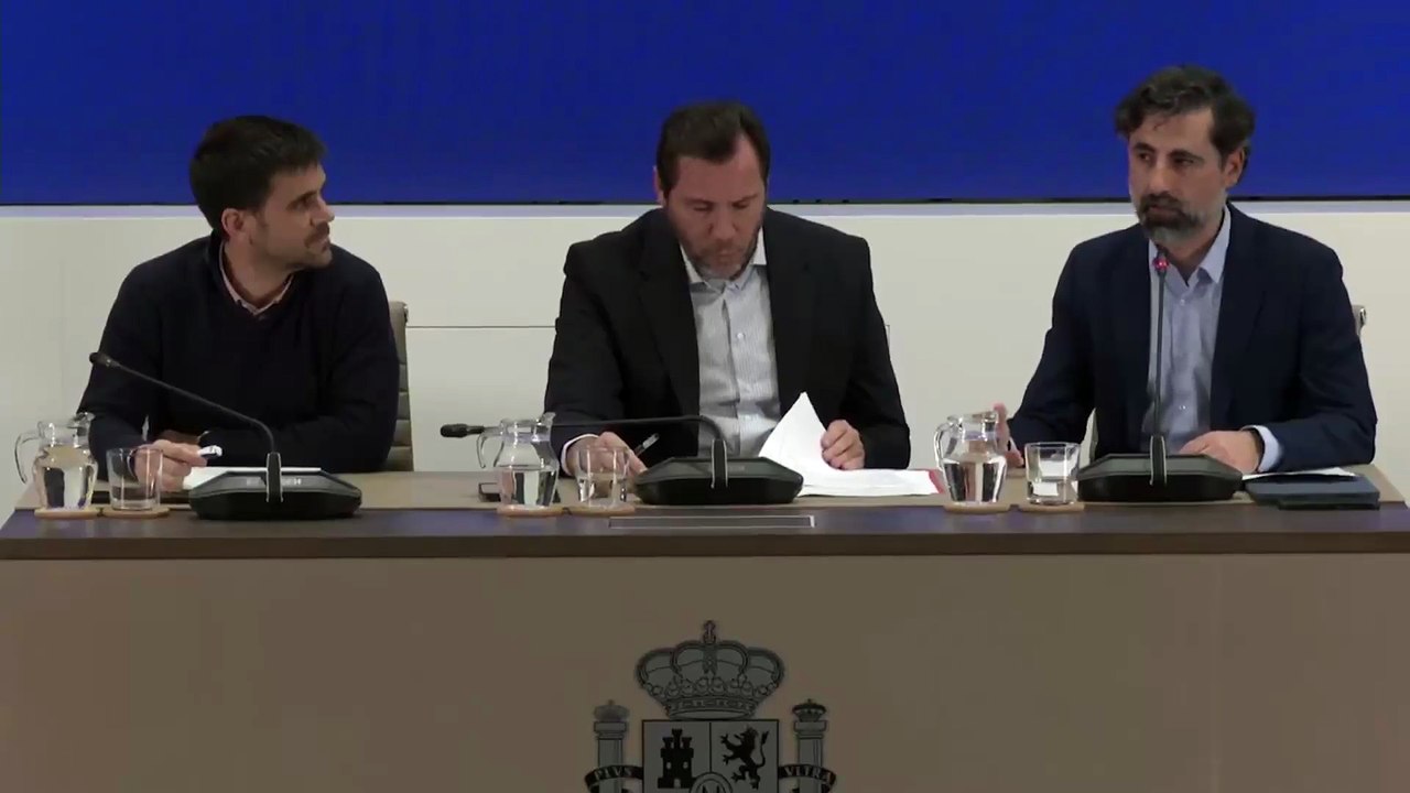 Ángel García: "No he detallado el momento concreto de la colisión entre ambos trenes porque no tenemos la comunicación de ese hecho"