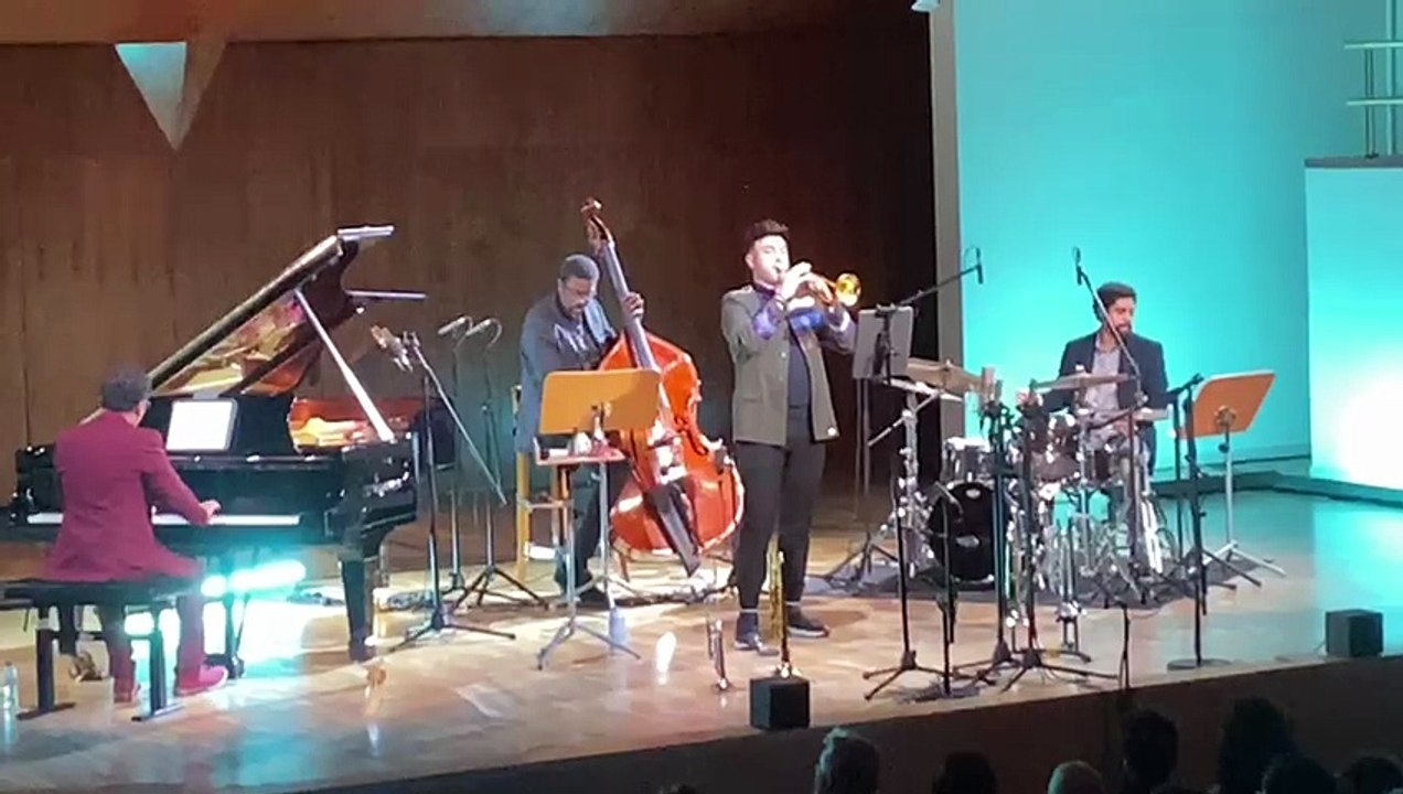 Manuel Blanco interpreta el primer movimiento de Toote Suite