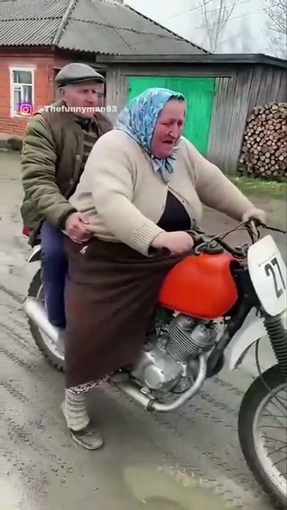 अरे बाबा रे 😱🤪 दादी ने तो कांड कर दिया 😜🤓😎 The Funny Man Comedy Video @Thefunnyman53 #thefunnyman53