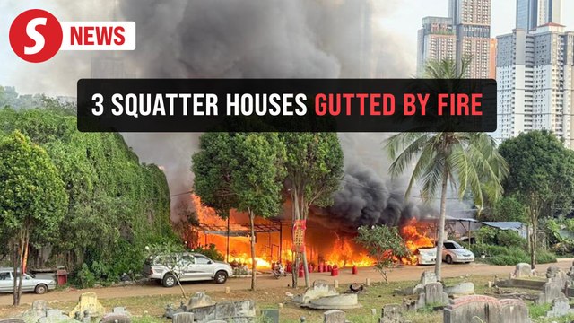 Fire destroys three squatter houses at Kampung Bellamy