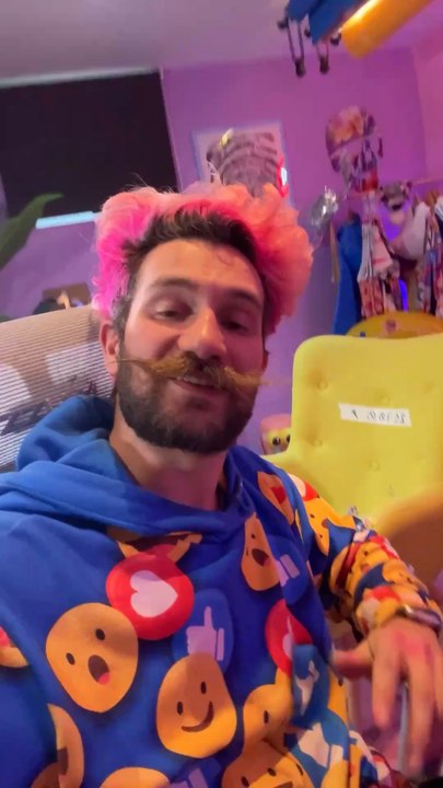 Combien de temps ça prend de mettre toutes ces épingles ? 📌 #MadeOnDaily