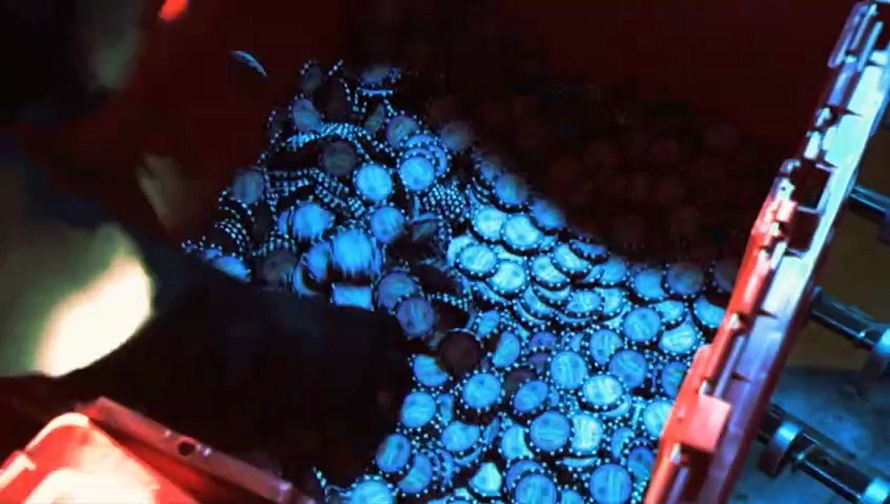 Vegas (in 3D) | movie | 2010 | Official Trailer