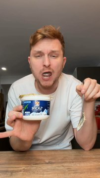 Les meilleurs cheesecakes japonais du monde 🌍😱Cheesecake japonais de Dubaï, avec kadaïf et pistaches,cheesecake japonais façon tiramisu,et pour finir un cheesecake japonais matcha, framboise & chocolat blanc 😍✨