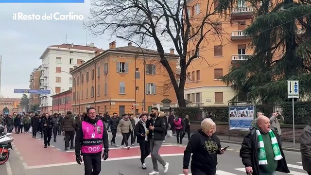 Bologna, i tifosi del Celtic in corteo verso lo stadio