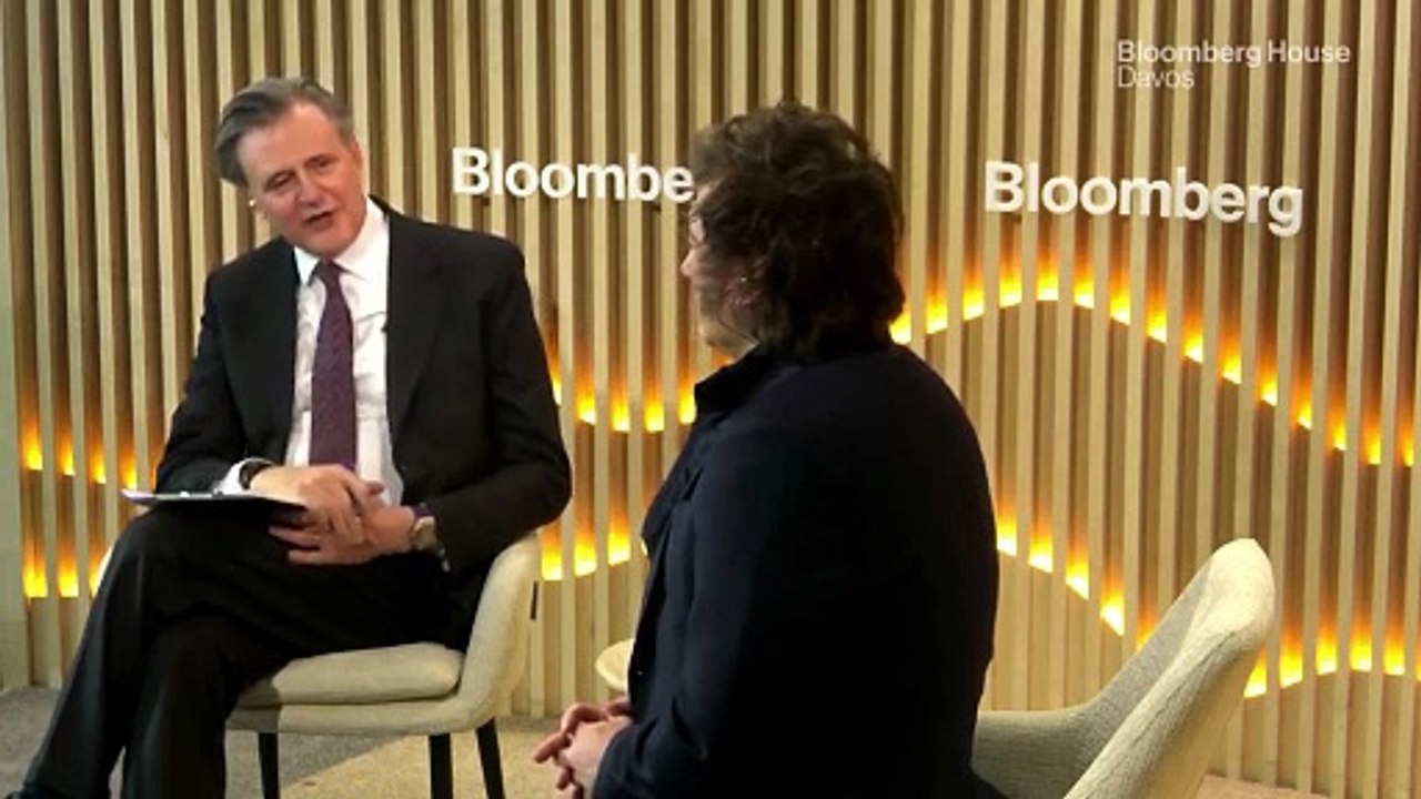 El presidente Javier Milei le brindó una entrevista a la agencia Bloomberg