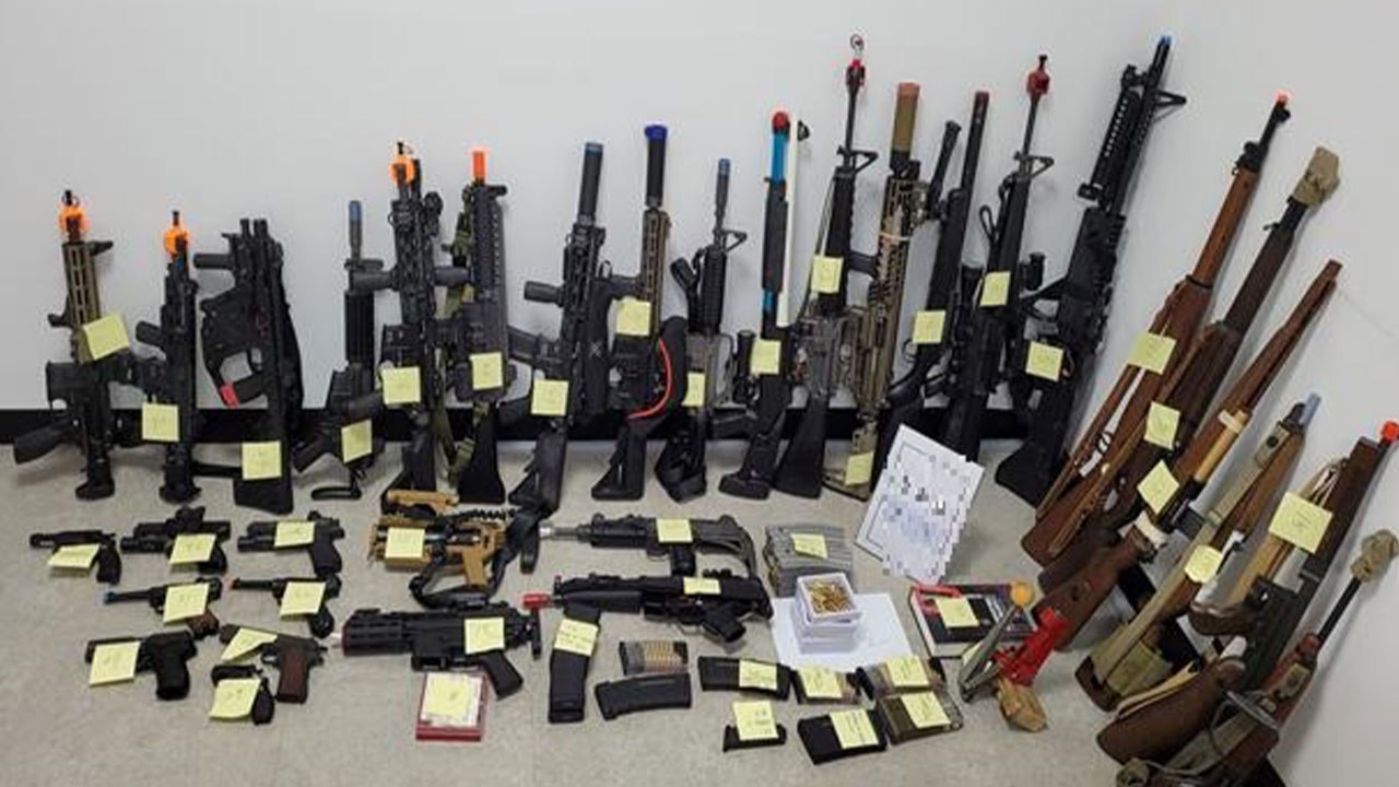 관세청, 중국발 해외 직구서 모의 총포 3,700개 적발 / YTN