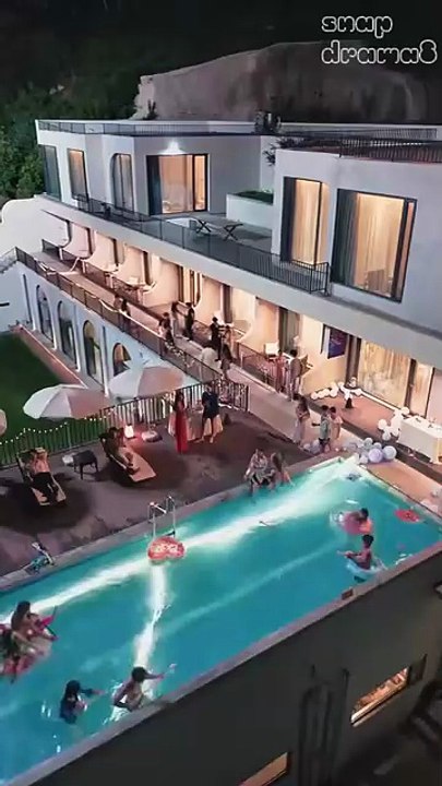 A Kiss for a Kill part01:Sleep with me, or he dies