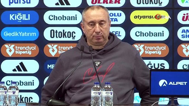Stanimir Stoilov: Böyle güçlü bir takıma karşı bu puanı aldığımız için mutluyuz