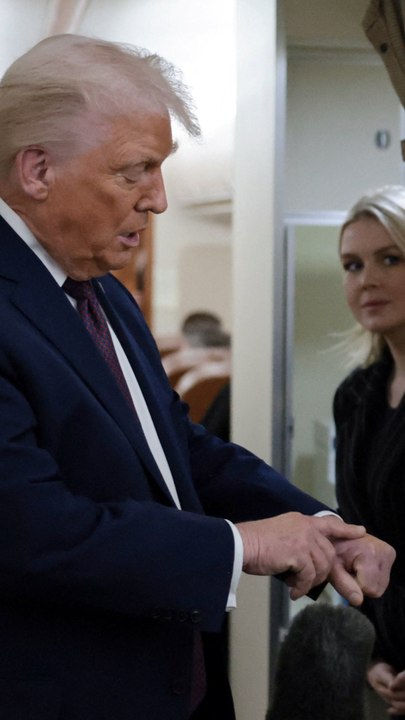 Trump aclara explica su nuevo hematoma: "Me golpeé la mano"