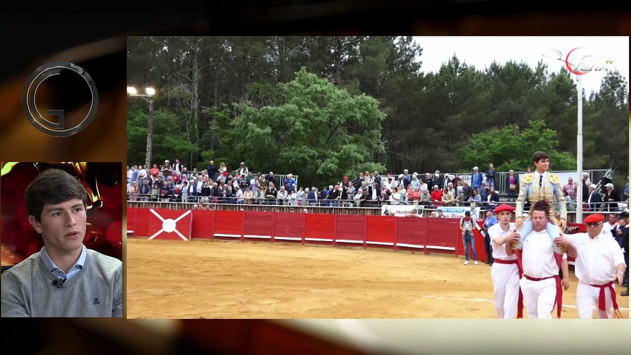 Aarón Palacio, torero aragonés que tomaba la alternativa de forma triunfal en Nimes a finales de septiembre abriendo la Puerta de los Cónsules