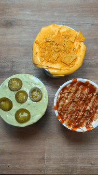 Recette de cheesecake japonais salé 😍✨On voit partout des versions sucrées, alors j’ai voulu tester en salé 😏Doritos au fromage, Tuc au bacon, guacamole, Takis Fuego, sauce soja, oignons frits, cheddar fondu… il y en a vraiment pour tous les goûts 🎉🧀✨