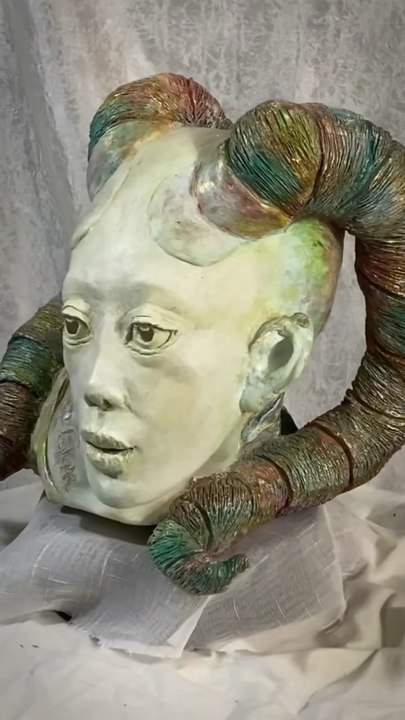 Faune sculpture
