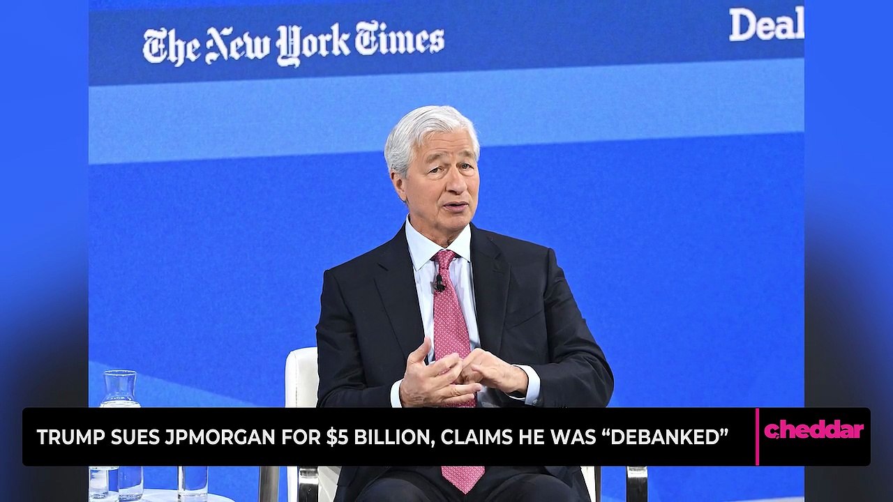 Trump Sues JPMorgan for $5 Billion, Claims He Was “Debanked”
