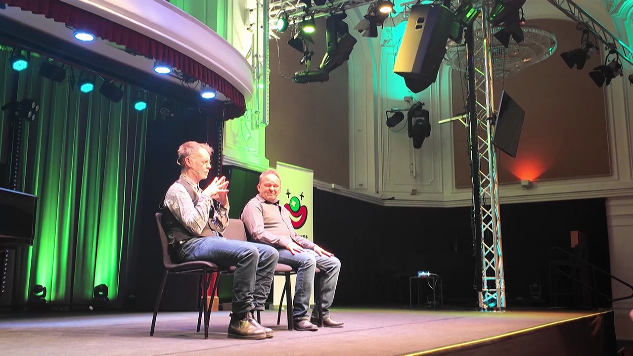 Humor, Herz & Hilfe  Benefizabend der CliniClowns im Lorely‑Saal