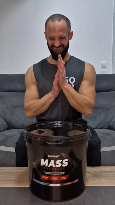 Tu veux du muscle ? ⏩️ MASS HARDCORE de la marque superset nutrition ⏩️ Site FITADIUM ⏩️ 10% de réduction code promo RENAUD10