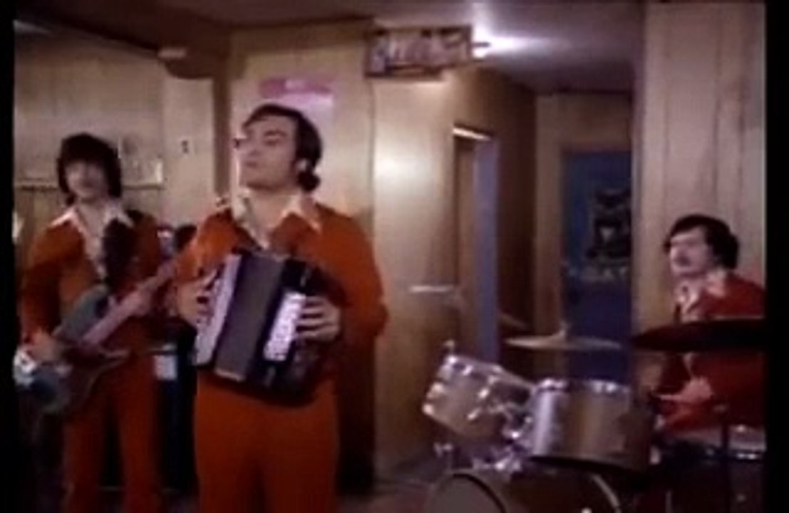 La banda del carro rojo (1977) Mario y Fernando Almada, Pedro Infante Jr y Jorge Patiño.